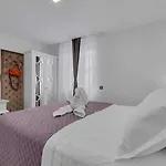 Ivana&luka-put Luke 1, Apartment Brela