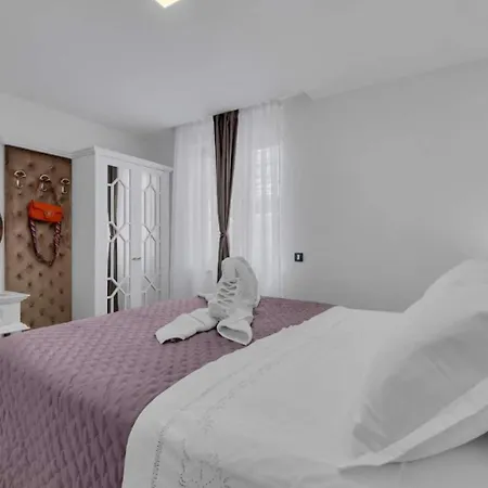 Ivana&luka-put Luke 1, Appartement Brela